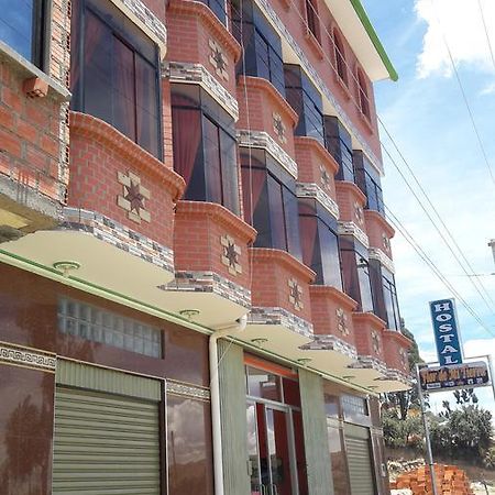 Hostal Resto Bar Flor De Mi Tierra Copacabana  Exterior photo